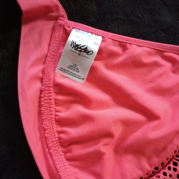 Mossimo swim top - Picture 3 of 3